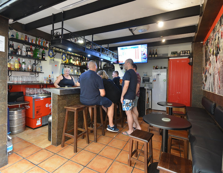 The Little White Bull - Bar in Benidorm