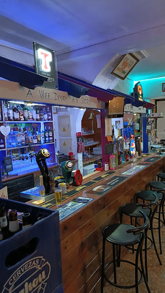 Colliers Bar - Bar in Benidorm