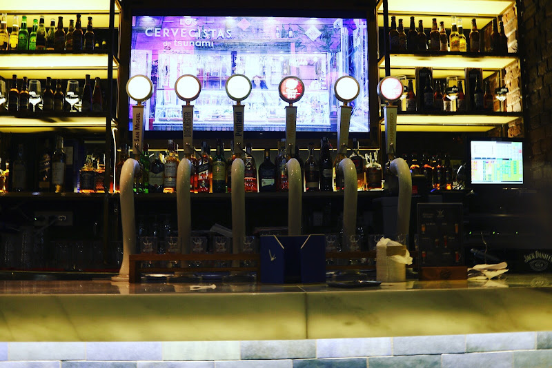 Mia social club - Grill in Benidorm
