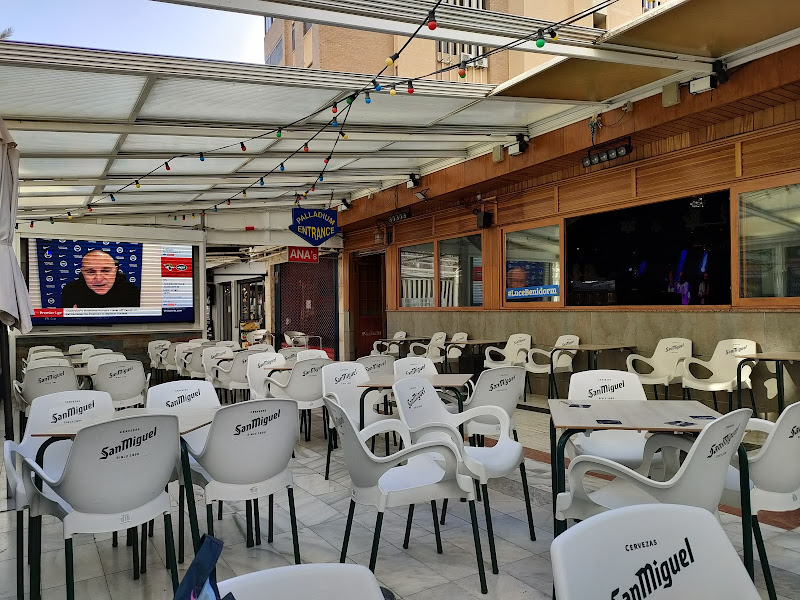 Palladium Cabaret Bar Benidorm - Cabaret club in Benidorm