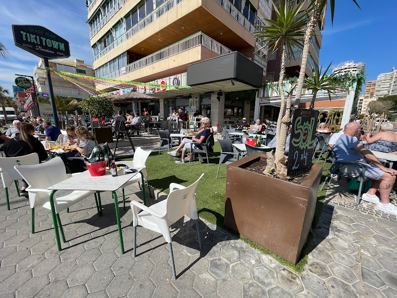 Tiki Town Beach Club - Bar in Benidorm