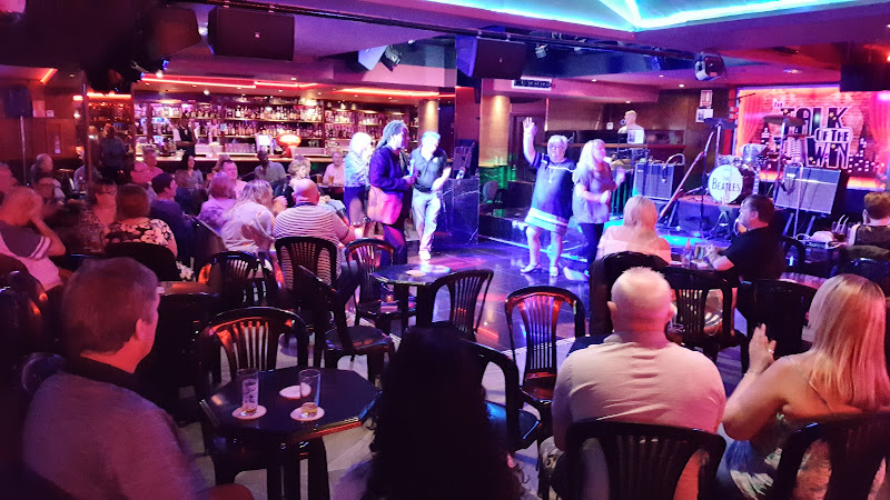 RockerFellas Cabaret Bar - Bar in Benidorm
