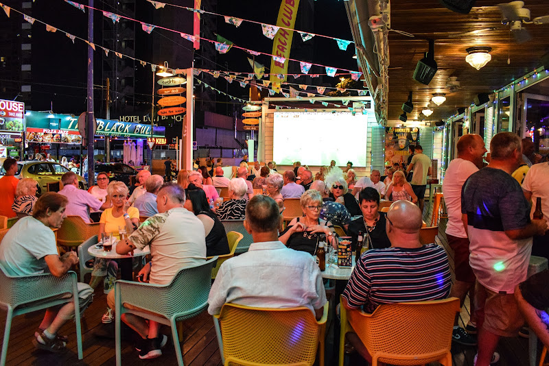 Hotel California Beach Club - Bar in Benidorm